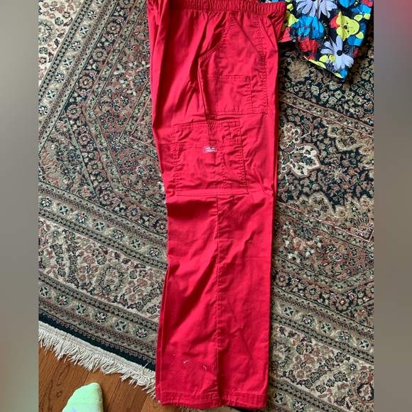 Disney Winnie The Pooh scrub set - Picture 4 of 4